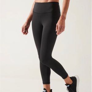 Elation 7/8 Tight in black